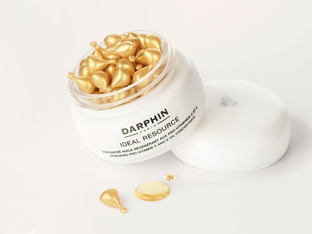 Αν βρίσκεσαι στην εμμηνόπαυση, χρησιμοποίησε οπωσδήποτε προϊόντα ομορφιάς με κάποιο(α) από τα 4 αυτά ισχυρά αντιγηραντικά συστατικά.